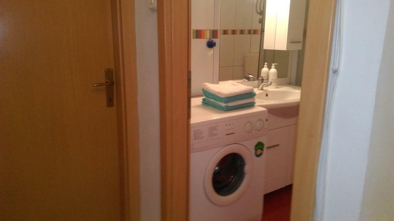 Apartman Restovic โบล ภายนอก รูปภาพ